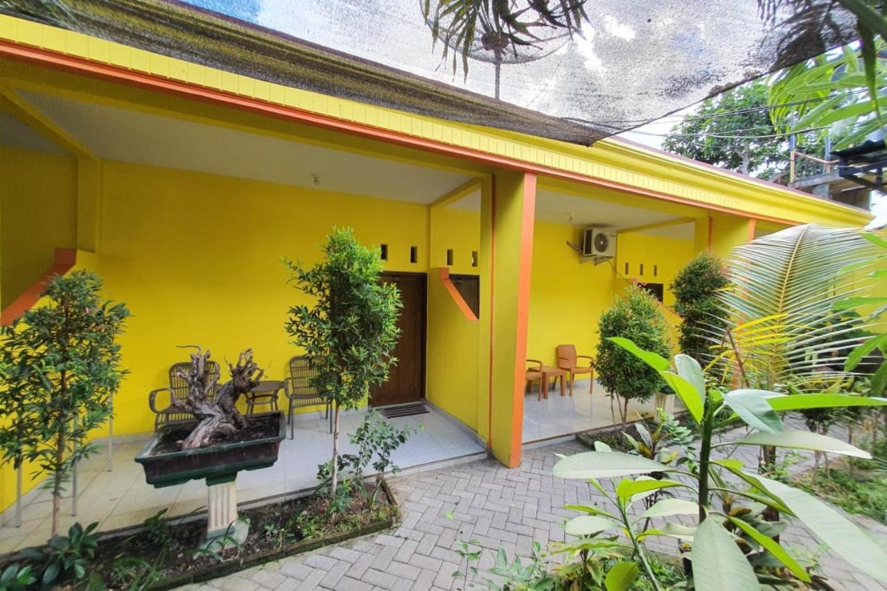 Homestay New Puri Amalia